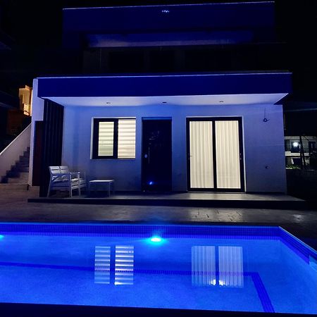 Platinum Apartment With Pool Kallithea  Esterno foto